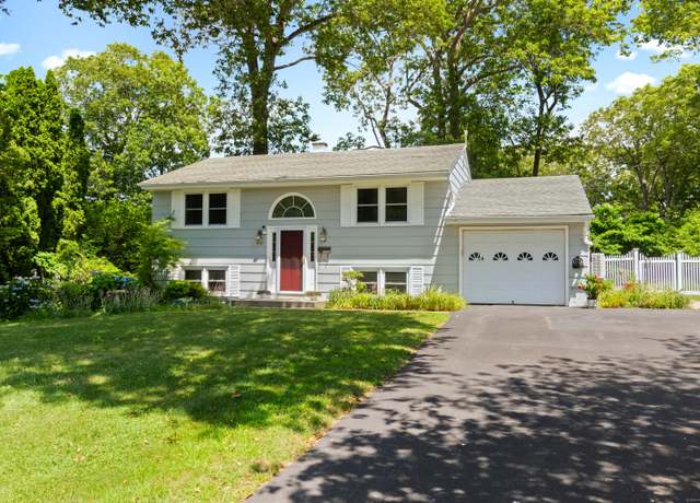 Property at 12 Cedar Ln, Norwich, CT 06360, 4 beds, 2 baths