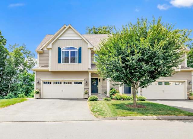 Property at 126 Wells View Rd #126, Shelton, CT 06484, 3 beds, 2.5 baths
