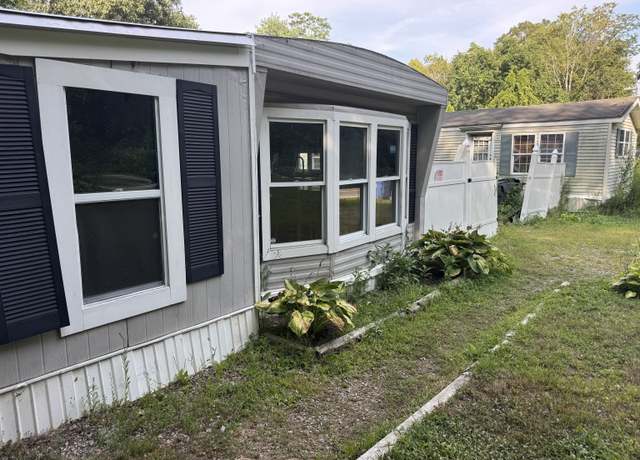Property at 271 Leffingwell Rd Lot 12, Montville, CT 06382, 2 beds, 1 bath