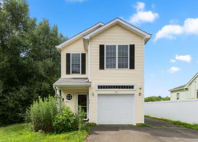 Property at 189 Southern Blvd, Danbury, CT 06810, 3 beds, 2.5 baths