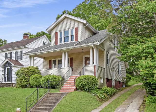 Property at 497 Commonwealth Ave, New Britain, CT 06053, 3 beds, 1.5 baths