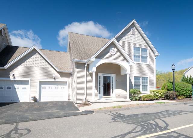 Property at 48 Heron View Rd #48, New Fairfield, CT 06812, 1 bed, 2 baths