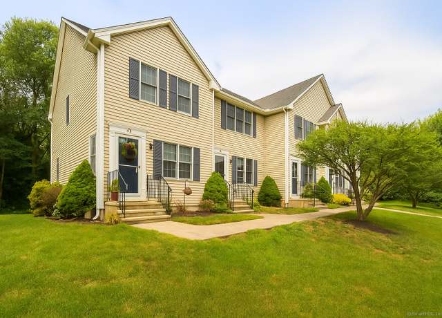 Property at 61 White Tail Ln #61, Wallingford, CT 06492, 2 beds, 1.5 baths