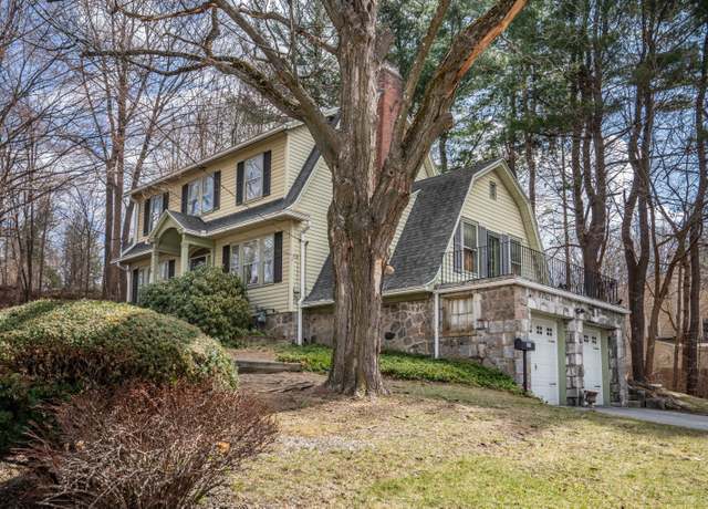 Property at 598 E Main St, Torrington, CT 06790, 4 beds, 1.5 baths