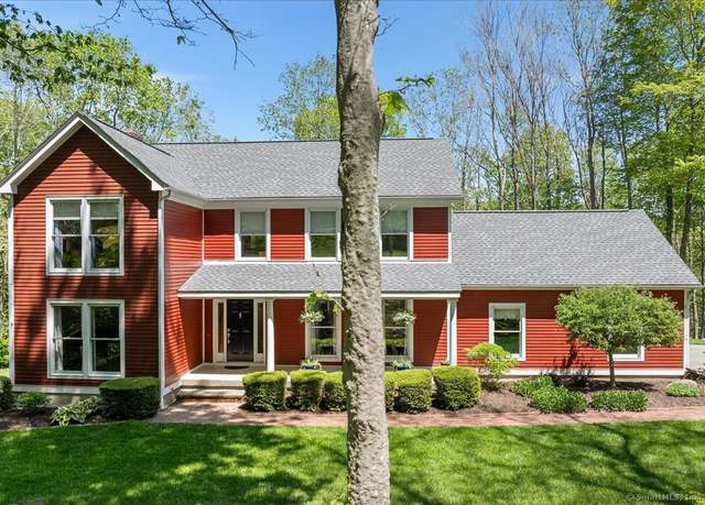 Property at 15 Brooks Ln, Essex, CT 06442, 4 beds, 3.5 baths
