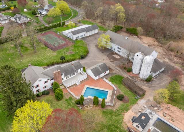 Property at 355 Woodhouse Ave, Wallingford, CT 06492, 4 beds, 6 baths