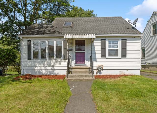 Property at 1044 Highland Ave, Waterbury, CT 06708, 2 beds, 1 bath