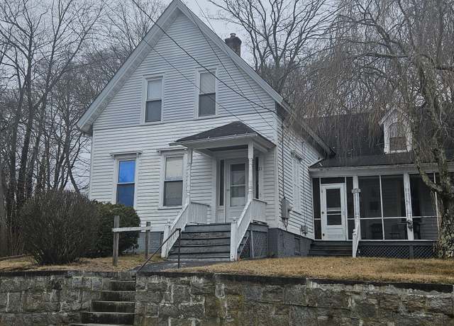 Property at 21 Mulberry St, Norwich, CT 06360, 4 beds, 2 baths