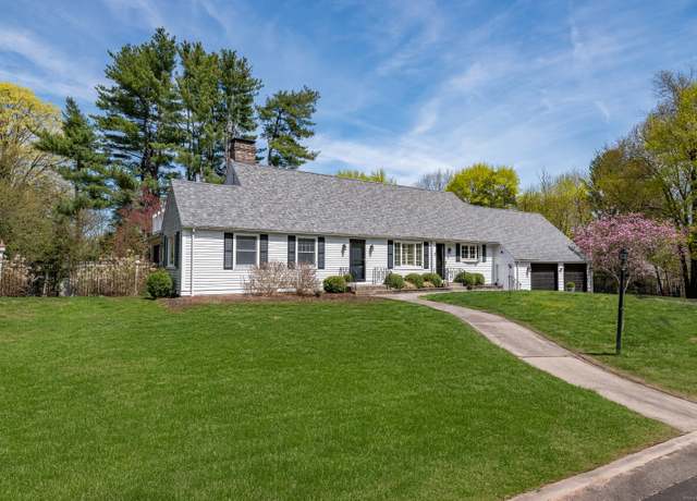 Property at 24 York Rd, New Britain, CT 06052, 4 beds, 4.5 baths