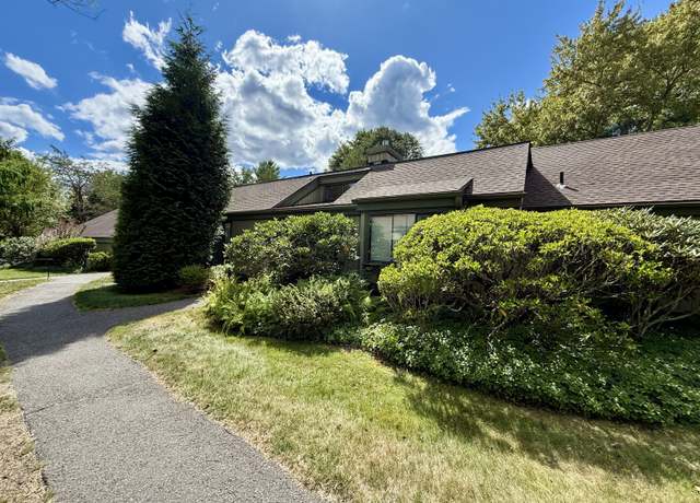 Property at 643 Heritage Vlg Unit A, Southbury, CT 06488, 2 beds, 2 baths