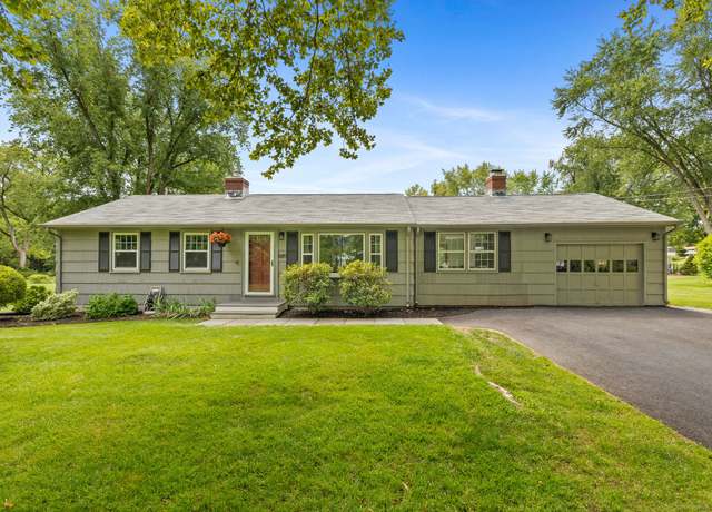 Property at 689 Burnham St, East Hartford, CT 06108, 3 beds, 1 bath