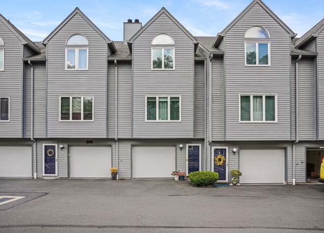 Property at 81 Wolfpit Ave Unit D3, Norwalk, CT 06851, 2 beds, 2.5 baths