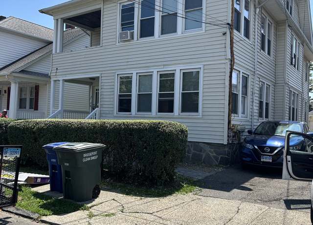 Property at 170 Livingston Pl, Bridgeport, CT 06610, 6 beds, 3 baths