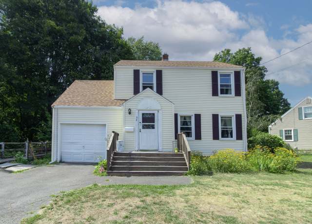 Property at 52 William St, North Haven, CT 06473, 2 beds, 1 bath