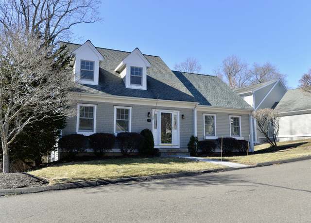 Property at 51 Easton Ct #51, Shelton, CT 06484, 3 beds, 2.5 baths