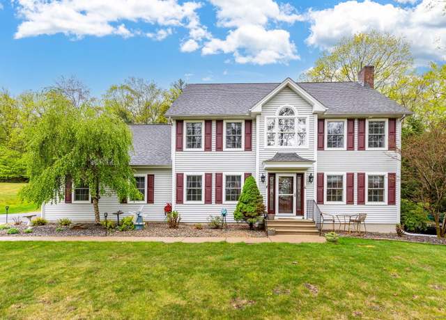 Property at 4 Hemlock Trl, Ellington, CT 06029, 3 beds, 2.5 baths