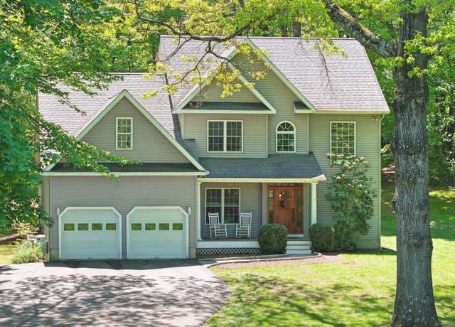 Property at 9 Meadow Ln, Bethel, CT 06801, 4 beds, 3 baths