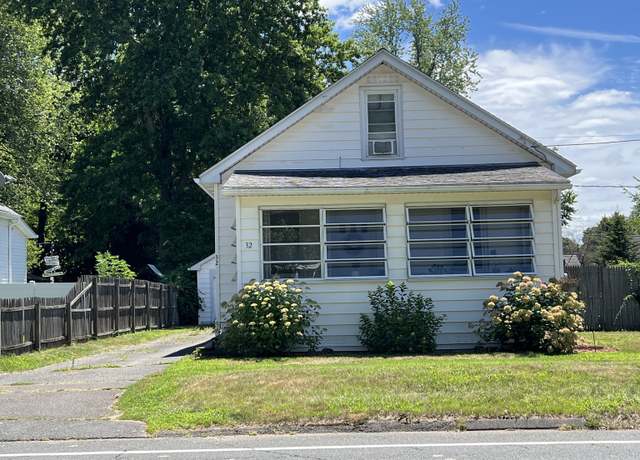 Property at 32 Brainard Rd, Enfield, CT 06082, 3 beds, 1 bath