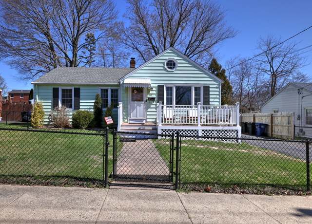 Property at 67 Pauline Ave, West Haven, CT 06516, 3 beds, 1.5 baths