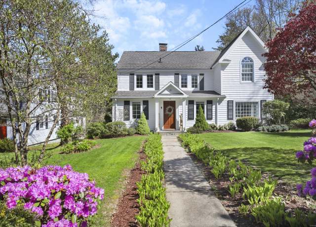 Property at 78 Hoyts Hl, Bethel, CT 06801, 4 beds, 2.5 baths