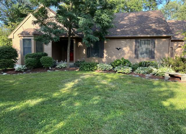 Property at 130 Oakbrook Ln, Torrington, CT 06790, 2 beds, 2 baths