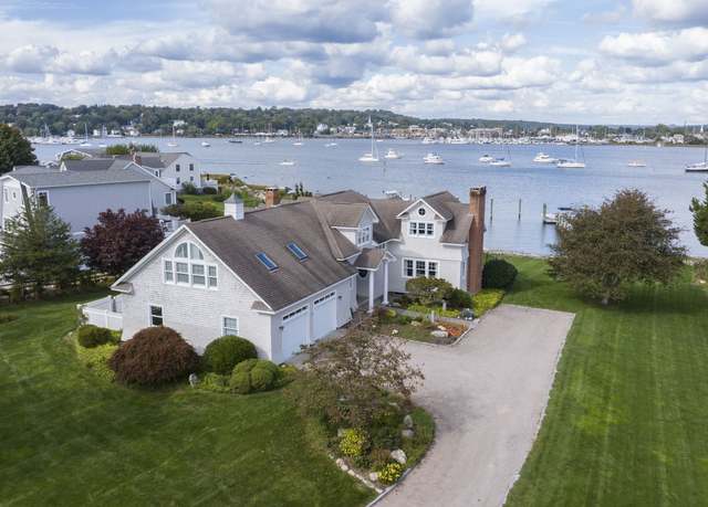 Property at 58 Old North Rd, Stonington, CT 06355, 4 beds, 3.5 baths