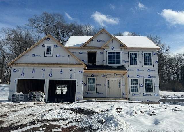 Property at 20 Willow Creek Ln, Southington, CT 06489, 4 beds, 2.5 baths