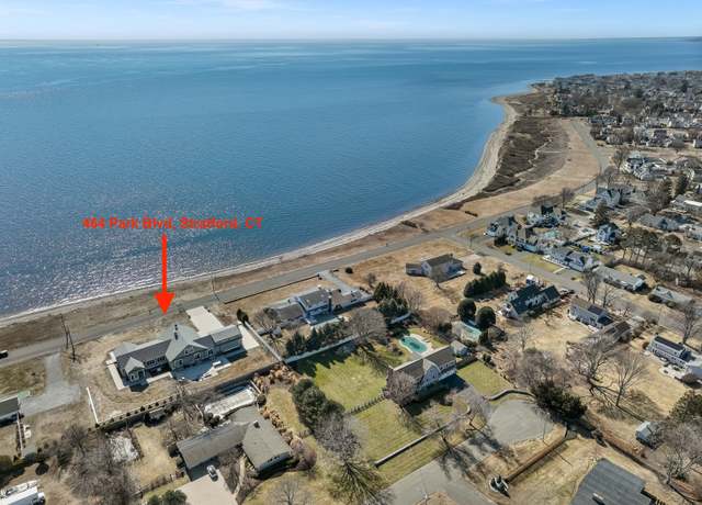 Property at 464 Park Blvd, Stratford, CT 06615, 6 beds, 5 baths