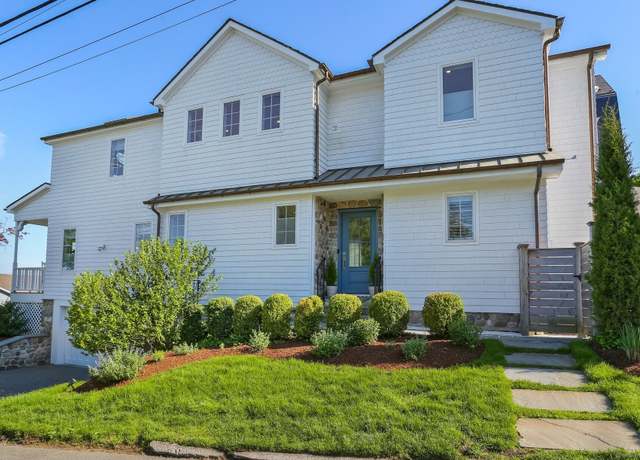 Property at 5 Compo Hill Ave, Westport, CT 06880, 3 beds, 2.5 baths