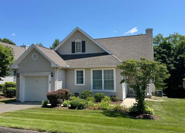 Property at 25 Hamden Hills Dr #17, Hamden, CT 06518, 2 beds, 2 baths