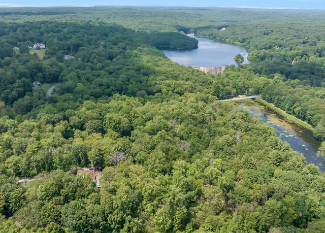Property at 531L N Wilton Rd, New Canaan, CT 06840