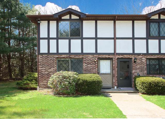 Property at 2 Branch Rd Apt 1A, Thomaston, CT 06787, 2 beds, 1.5 baths