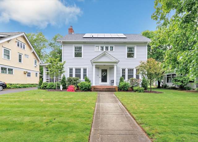 Property at 50 Marvel Rd, New Haven, CT 06515, 4 beds, 2.5 baths