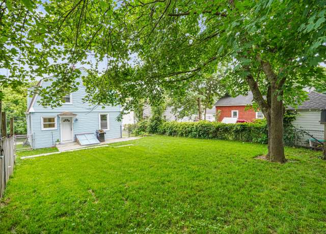 Property at 180 Central Ave, Norwich, CT 06360, 3 beds, 1 bath