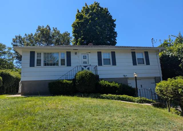 Property at 47 Highlawn St, Waterbury, CT 06705, 3 beds, 1.5 baths