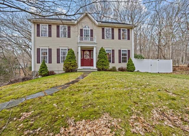 Property at 96 River Rd, Clinton, CT 06413, 3 beds, 1.5 baths