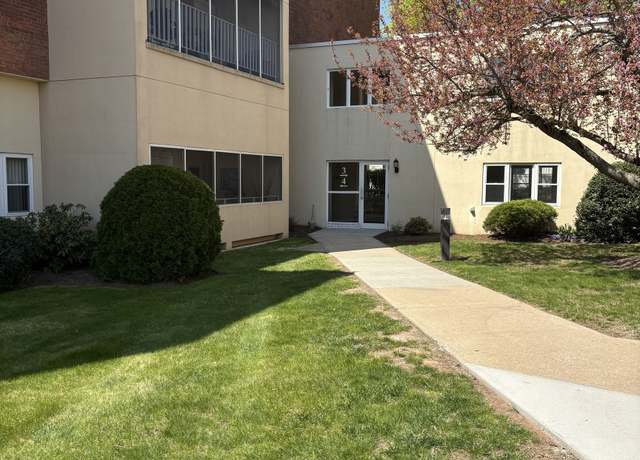 Property at 75 Washington Ave #4207, Hamden, CT 06518, 1 bed, 1 bath