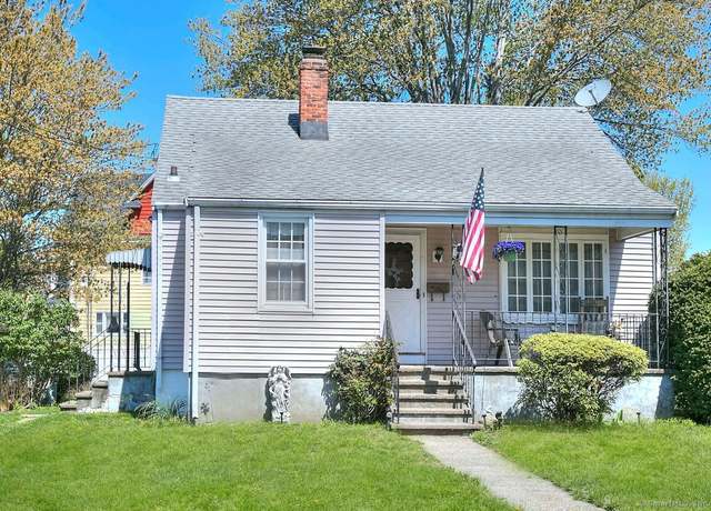 Property at 121 Victory St, Stratford, CT 06615, 3 beds, 1 bath