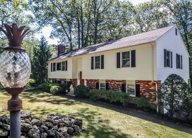 Property at 5299 Madison Ave, Trumbull, CT 06611, 3 beds, 2.5 baths