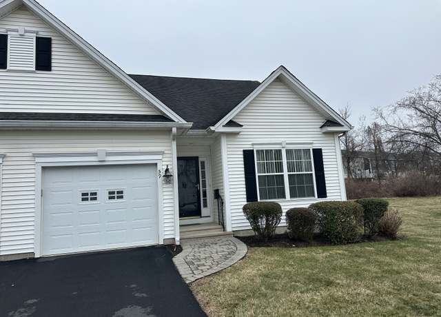 Property at 59 River Crest Dr #59, Southington, CT 06479, 2 beds, 2 baths