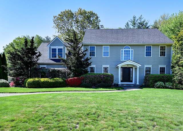Property at 97 Trotters Ln, Southington, CT 06479, 4 beds, 2.5 baths