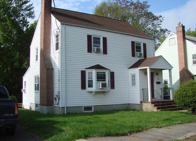 Property at 566 Savoy St, Bridgeport, CT 06606, 4 beds, 1.5 baths