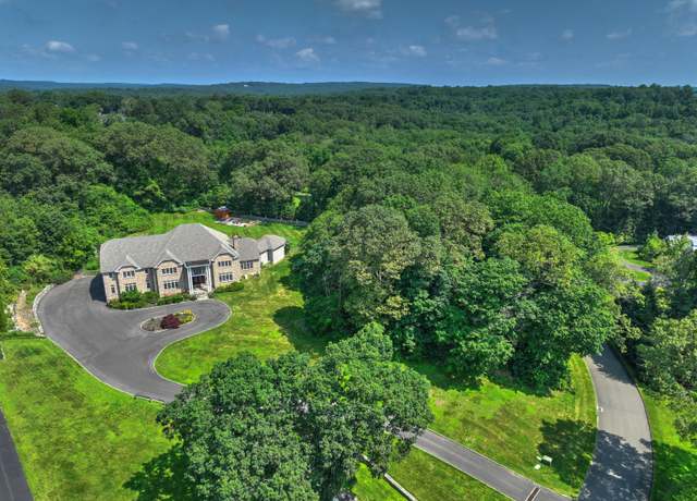Property at 89 Tranquility Dr, Easton, CT 06612, 5 beds, 5 baths