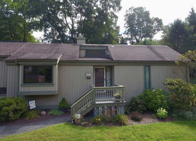Property at 257 Heritage Vlg Unit B, Southbury, CT 06488, 2 beds, 2 baths