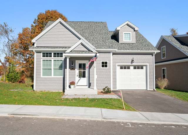 Property at 6 Ivy Hill Rd, Waterford, CT 06385, 3 beds, 2 baths