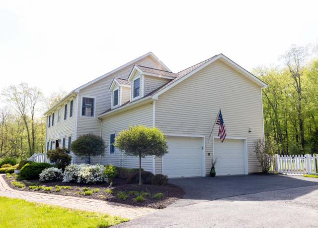 Property at 70 Wakeman Hill Rd, Sherman, CT 06784, 4 beds, 2.5 baths