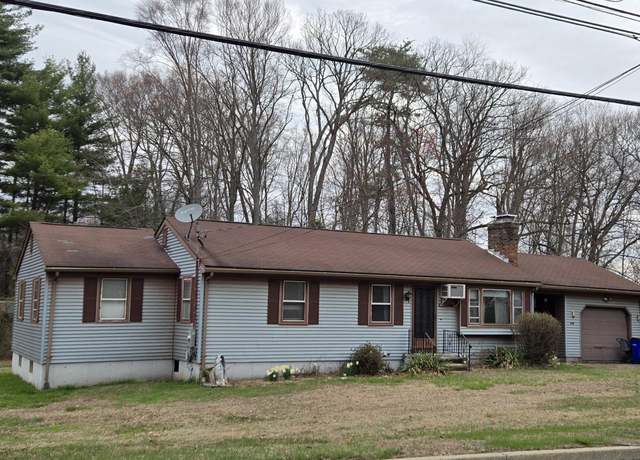Property at 179 Spring St, Windsor Locks, CT 06096, 4 beds, 2 baths