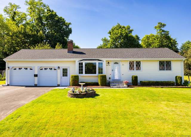 Property at 31 Mountain View Dr, Rocky Hill, CT 06067, 2 beds, 1.5 baths