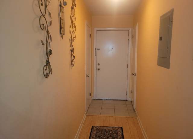 Property at 1730 State St #208, Hamden, CT 06517, 2 beds, 1 bath