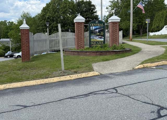 Property at 45 Main St Apt 401, Plainfield, CT 06374, 2 beds, 2 baths